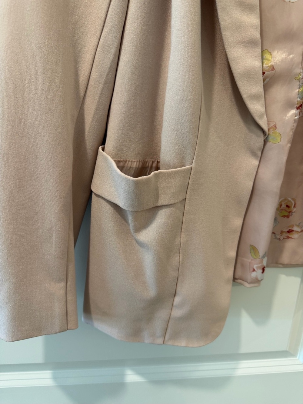 Candie's Soft Blush Pink Women's Tailored Blazer - Picture 3 of 4